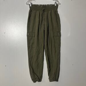 Abercrombie & Fitch Taper Ankle Loose Fit Green Cargo Pants Women’s Size Small
